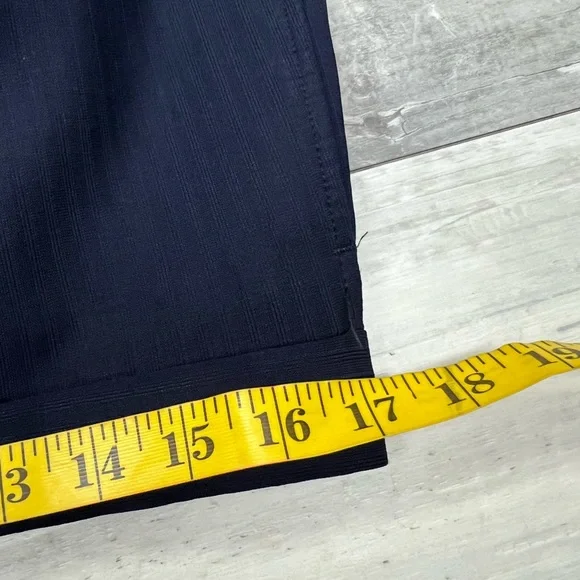 Jack Victor Solid Navy Blue on Navy Blue Pinstripe Suit 41R - Picture 10 of 12